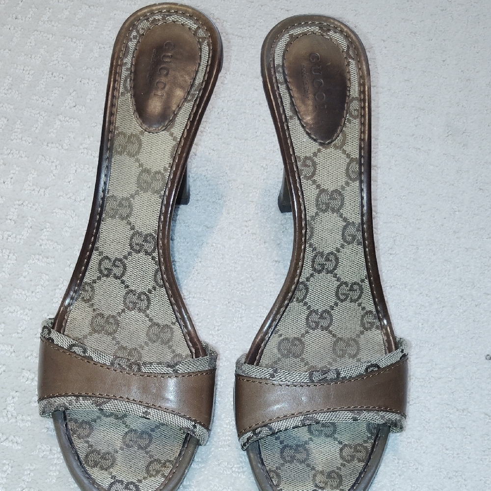 Gucci Tan Monogram Heeled Sandals Authentic
